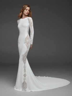 condesa atelier pronovias long sleeve crepe beaded wedding dress