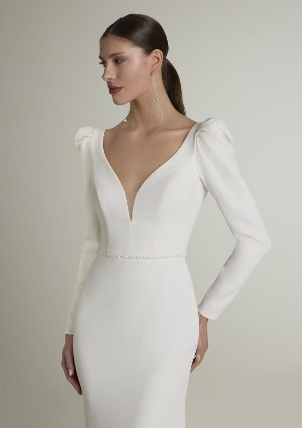 asunta san patrick crepe wedding dress long sleeves V neck bridal northern ireland